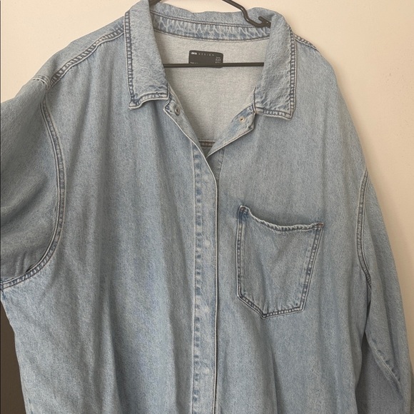 ASOS Curve Light Blue Denim Mini Dress - Picture 3 of 7